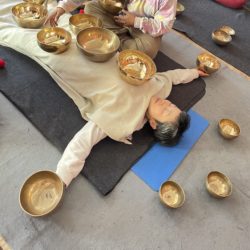 シンギングボウルのサウンドヒーリング