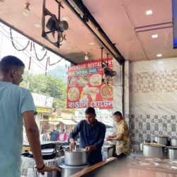 Bhandari Restaurantの丸見えのキッチン