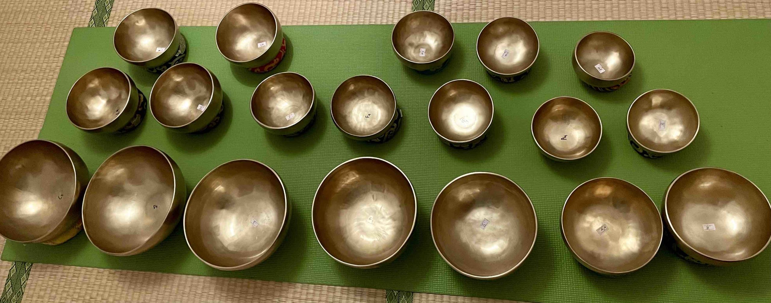 ネパールで購入したシンギングボウル